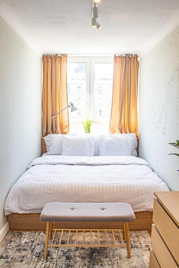 Apartment In The Center - Browary Warszawskie وارسو المظهر الخارجي الصورة