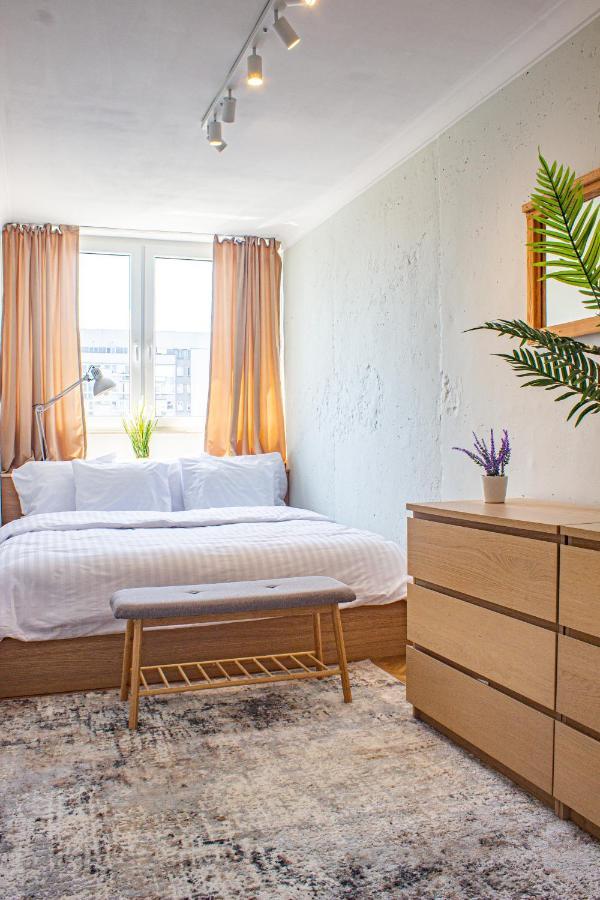 Apartment In The Center - Browary Warszawskie وارسو المظهر الخارجي الصورة
