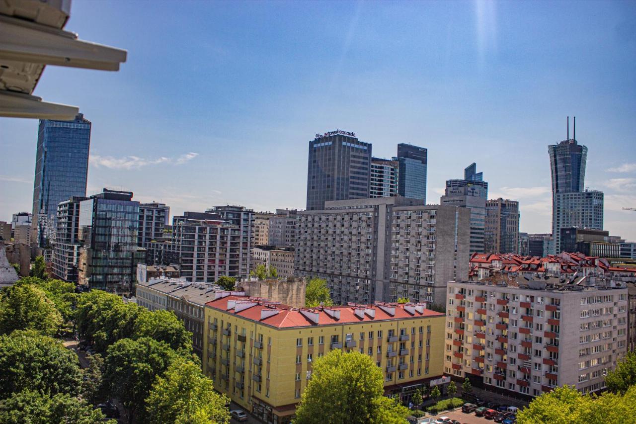 Apartment In The Center - Browary Warszawskie وارسو المظهر الخارجي الصورة