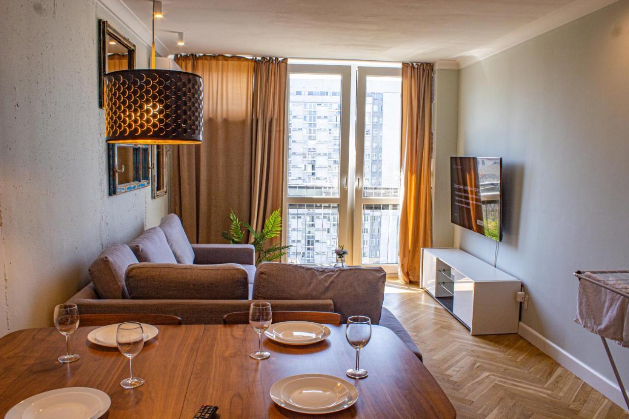 Apartment In The Center - Browary Warszawskie وارسو المظهر الخارجي الصورة